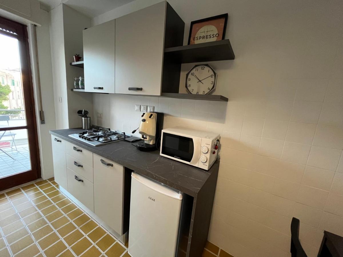 Balcony House Apartment